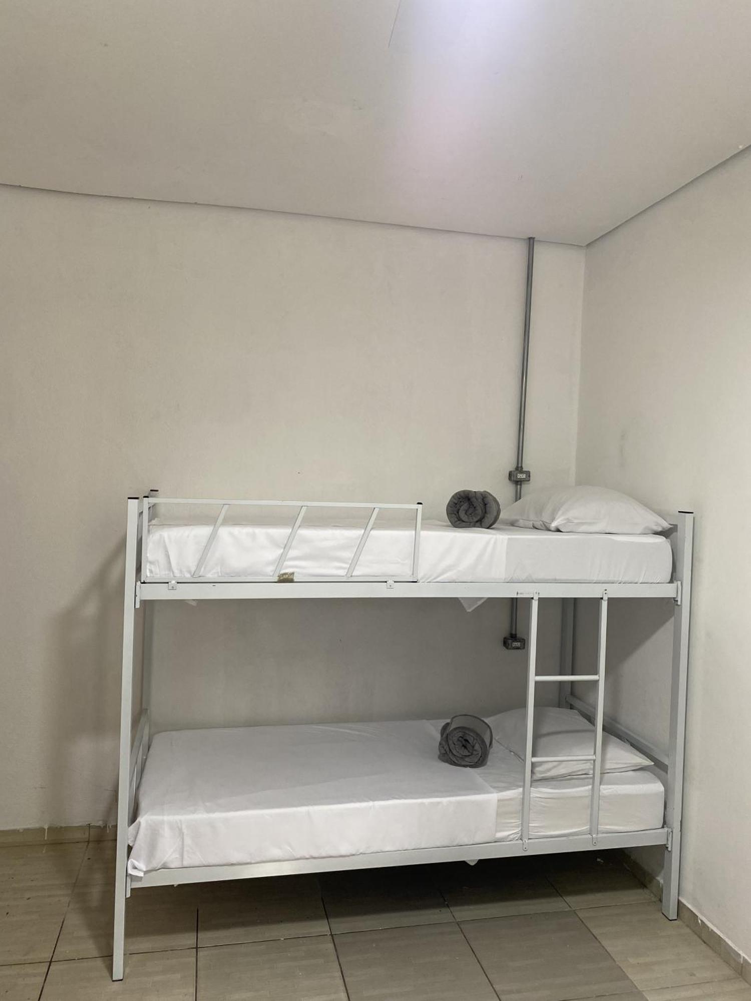 Hostel Por Sp - Bras *
