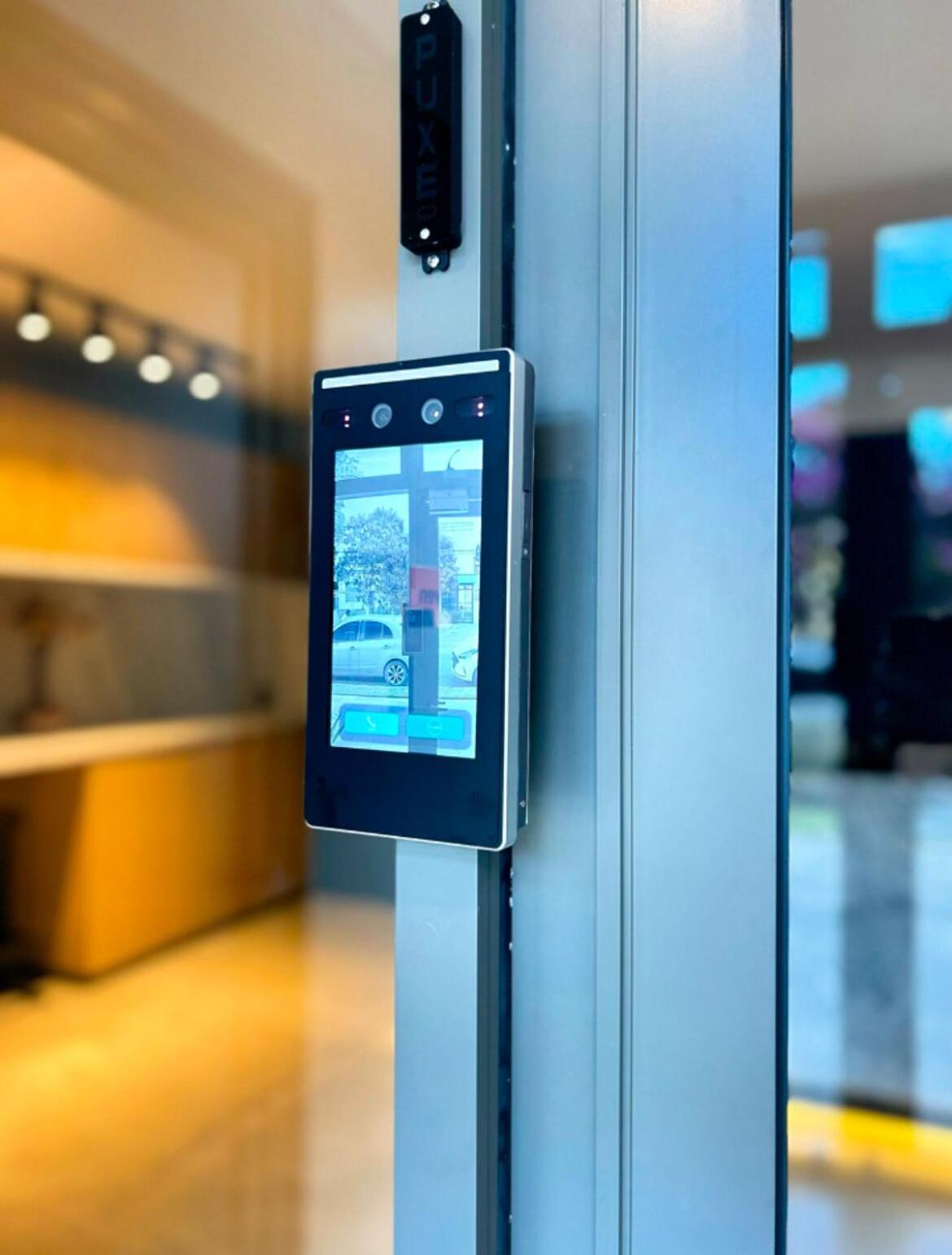 Check In Flexivel - 10 Mins Do Aeroporto *