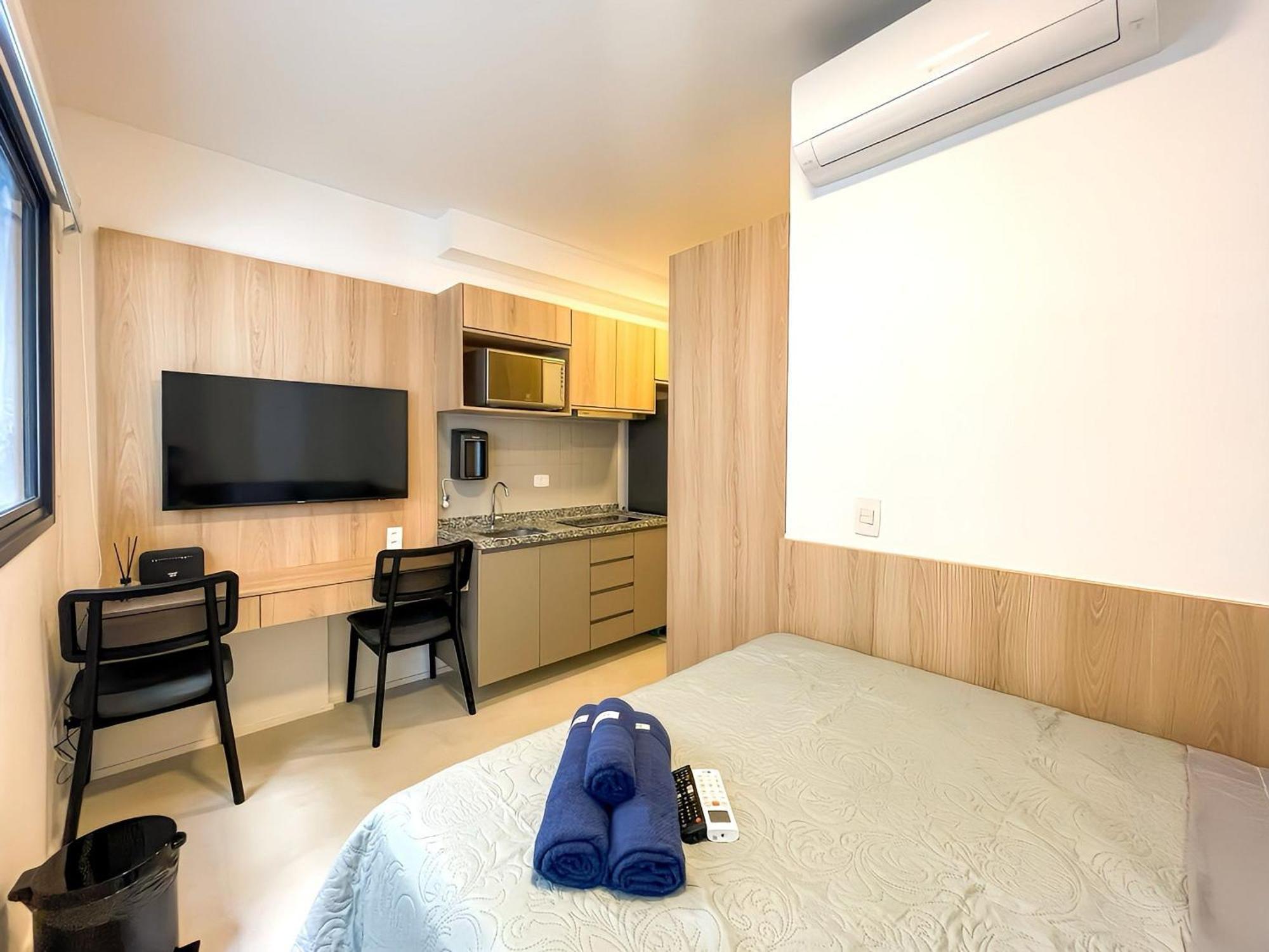 Pamplona Condominio, Piscina E Conforto, Ao Lado Do Metro Trianon-masp * São Paulo