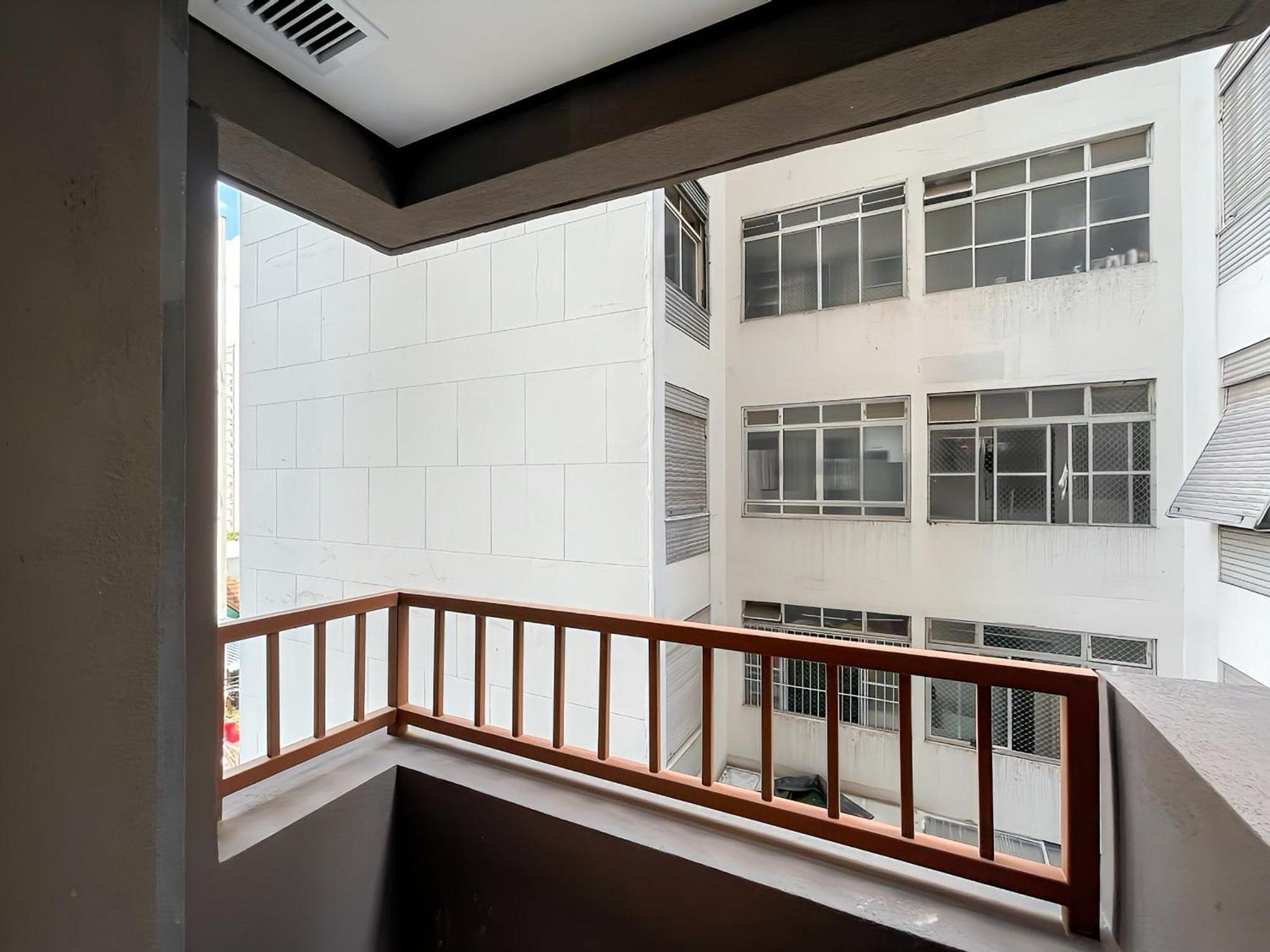 Pamplona Condominio, Piscina E Conforto, Ao Lado Do Metro Trianon-masp