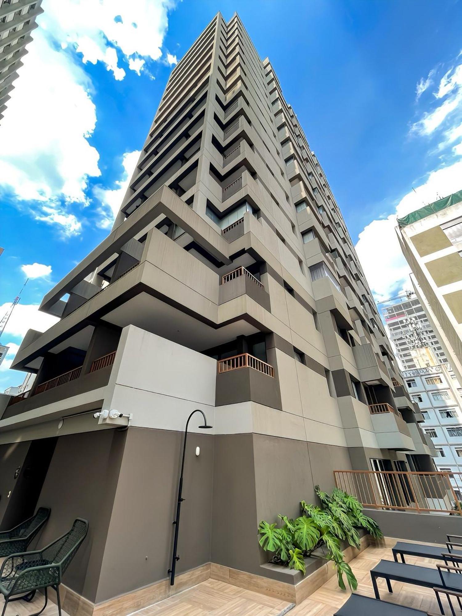 Pamplona Condominio, Piscina E Conforto, Ao Lado Do Metro Trianon-masp * São Paulo