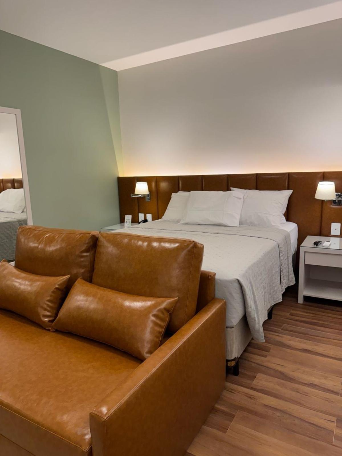 Arqsuites Berrini Wtc Sp - Private At The 4* Sao Paulo