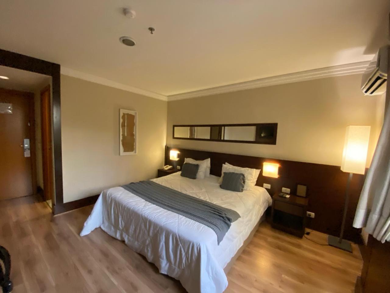 Flat Dentro De Servico De E Vaga Gratis I Ao Lado Do Aeroporto Congonhas E Sp Expo Apartamento *