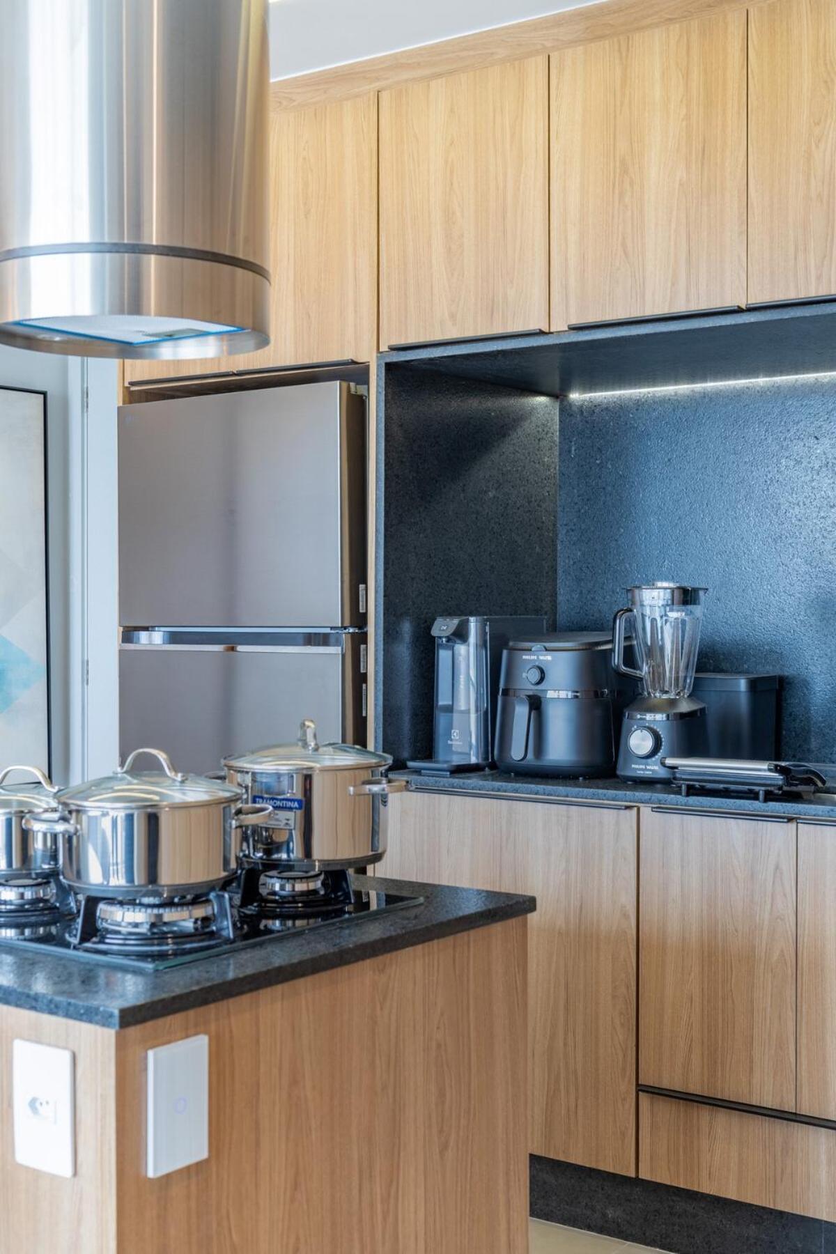 Apartamento Vista 23º Andar, 2 Suites, Garagem, Coworking, Piscina *
