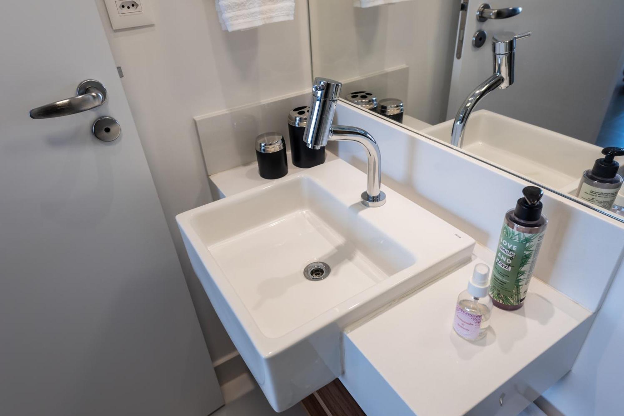 Apartamento Ds8 | Novo Bhaus Moema | Shopping | Metro *