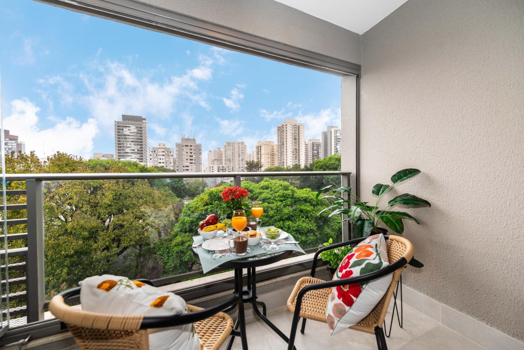 At1 | Novo Bhaus Allianz Park | Pompeia Apartment Sao Paulo