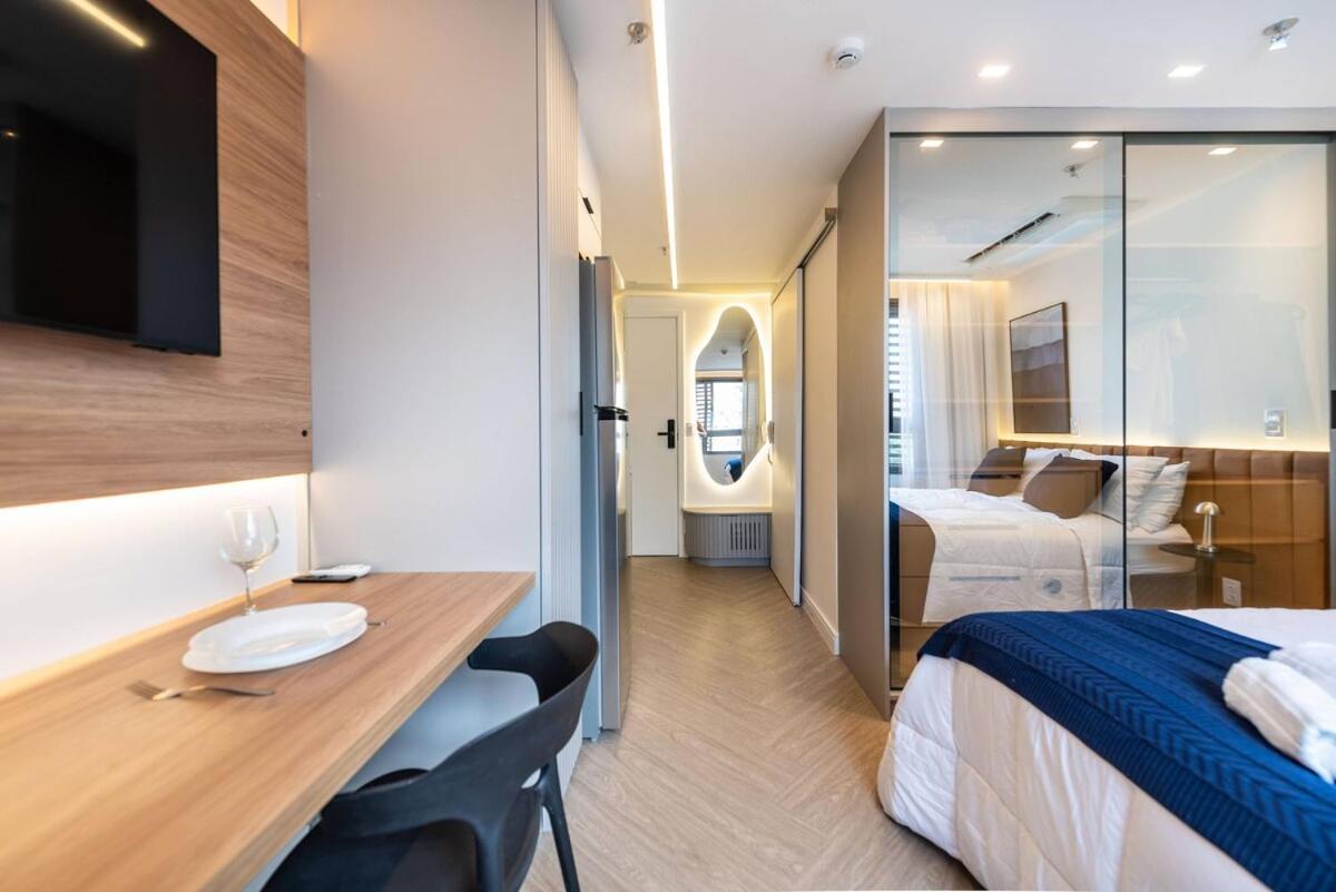 100m Oscar Freire Com Wifi E Ar Condicionado Apartment Sao Paulo