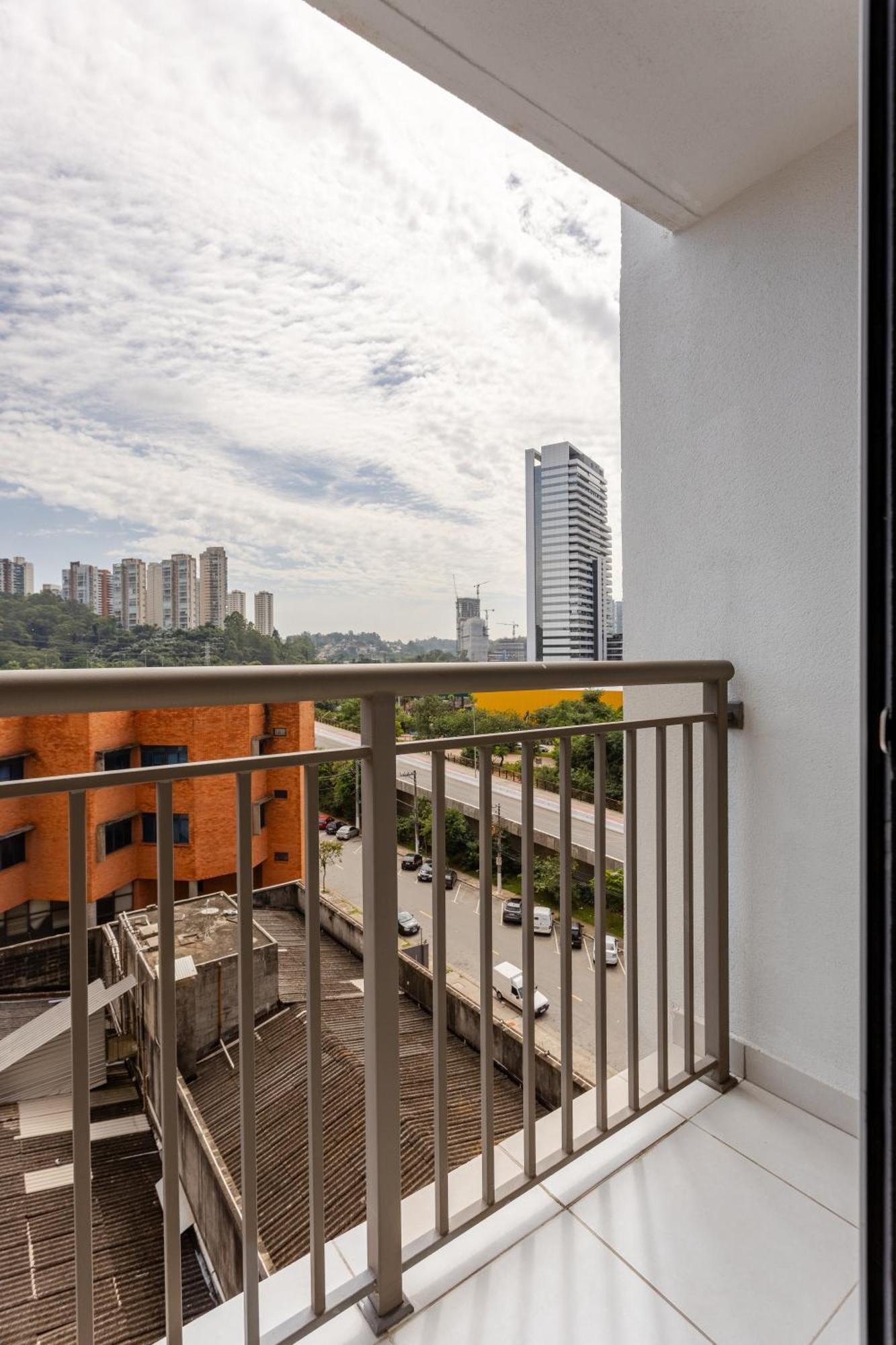Ape 707 B Com Varanda Apartamento