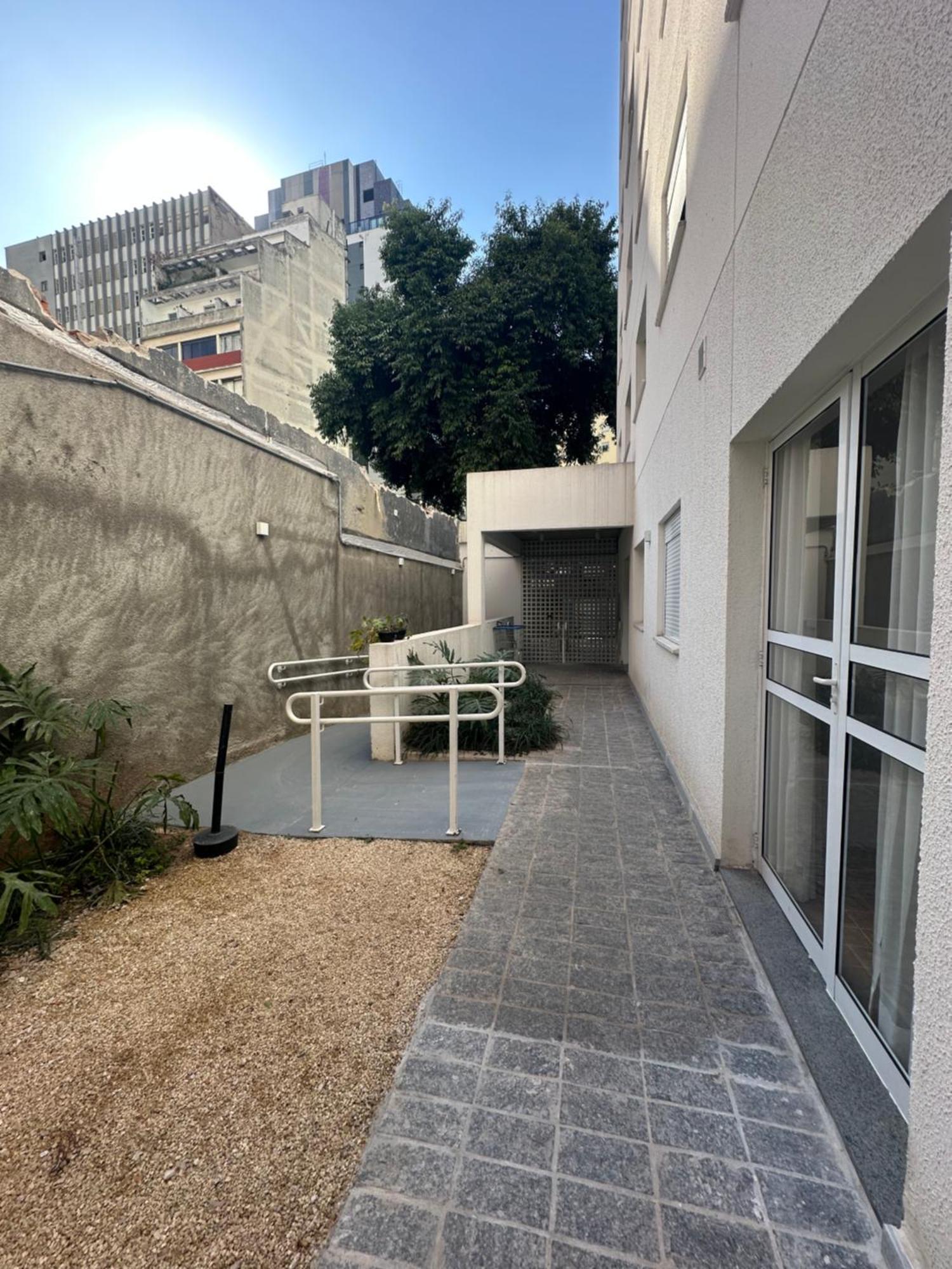 Apto Completo, 3min Estacao Higienopolis Mackenzie Consolacao Apartment *