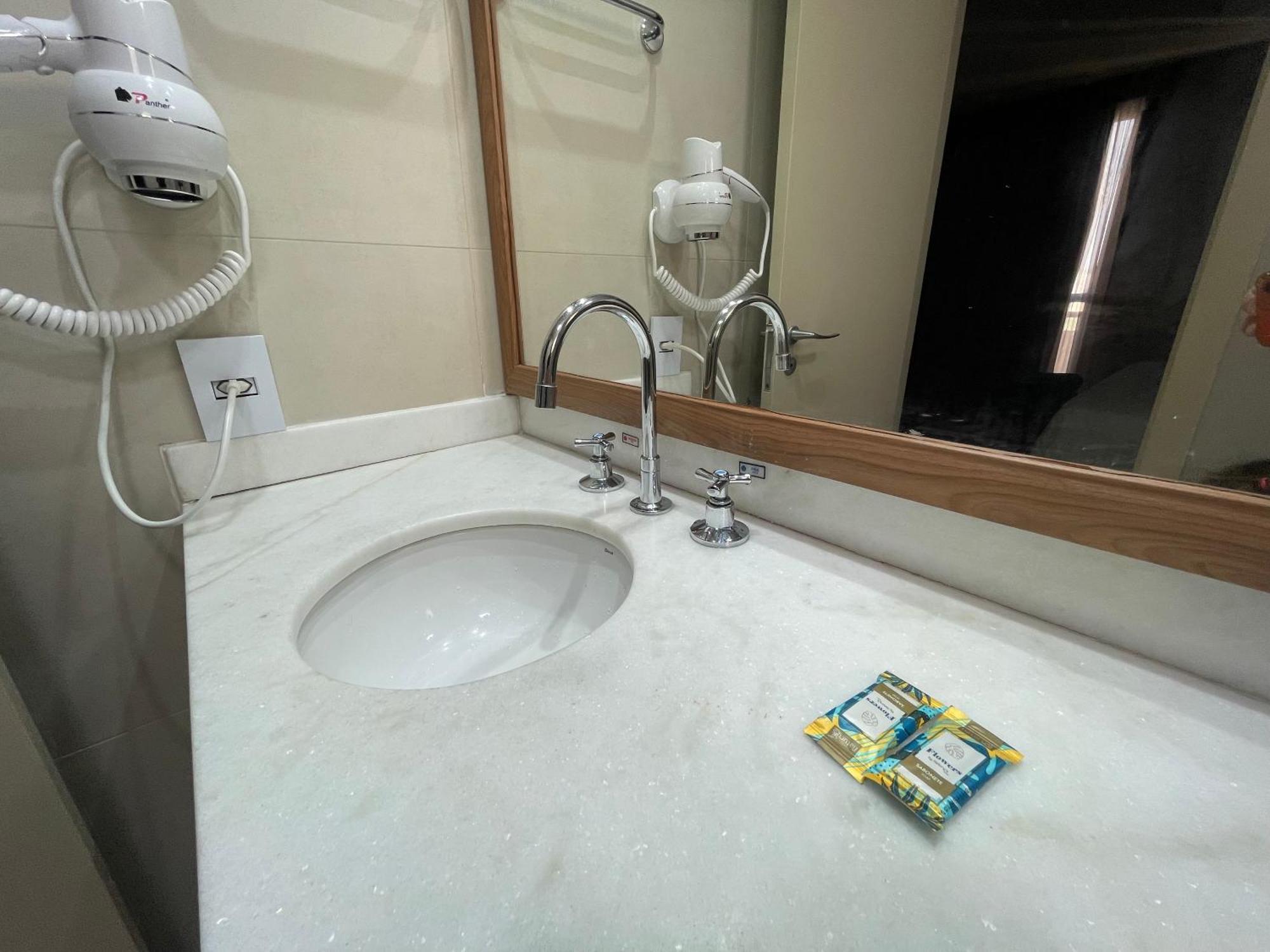 Flat 4 Estrelas - Faria Lima Aparthotel *