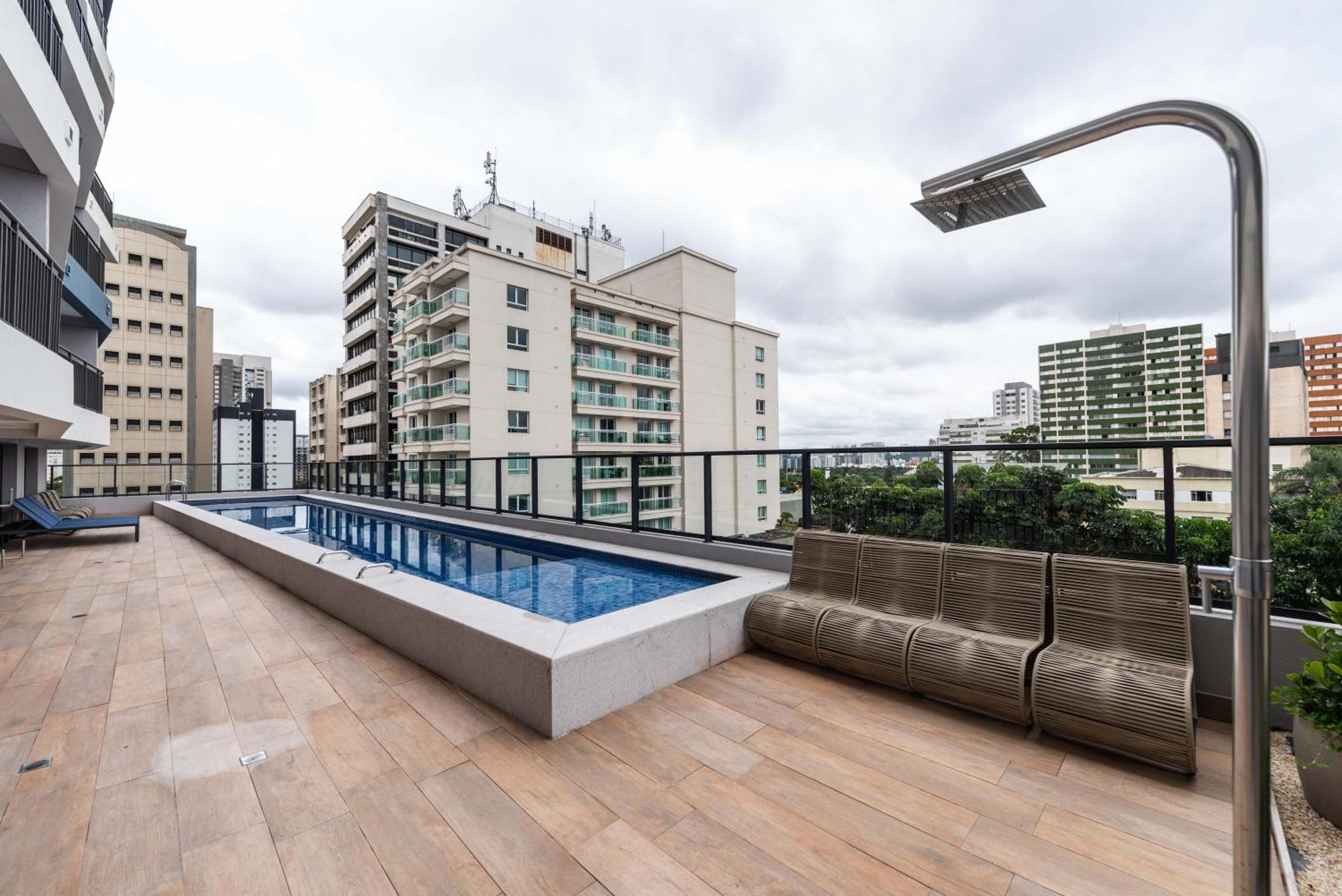 Alto Da Boa Vista, 700mb Wifi, Metro, 18th Floor Sao Paulo