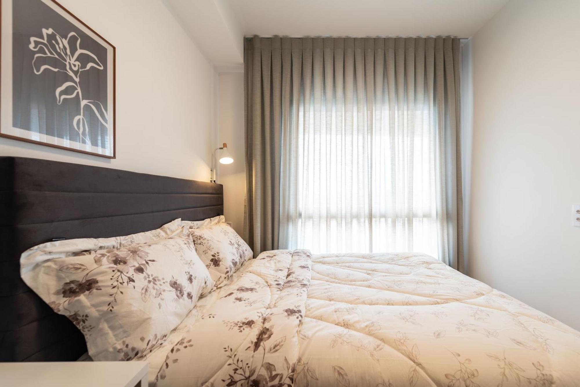 Alto Da Boa Vista, 700mb Wifi, Metro, 18th Floor Apartment Sao Paulo