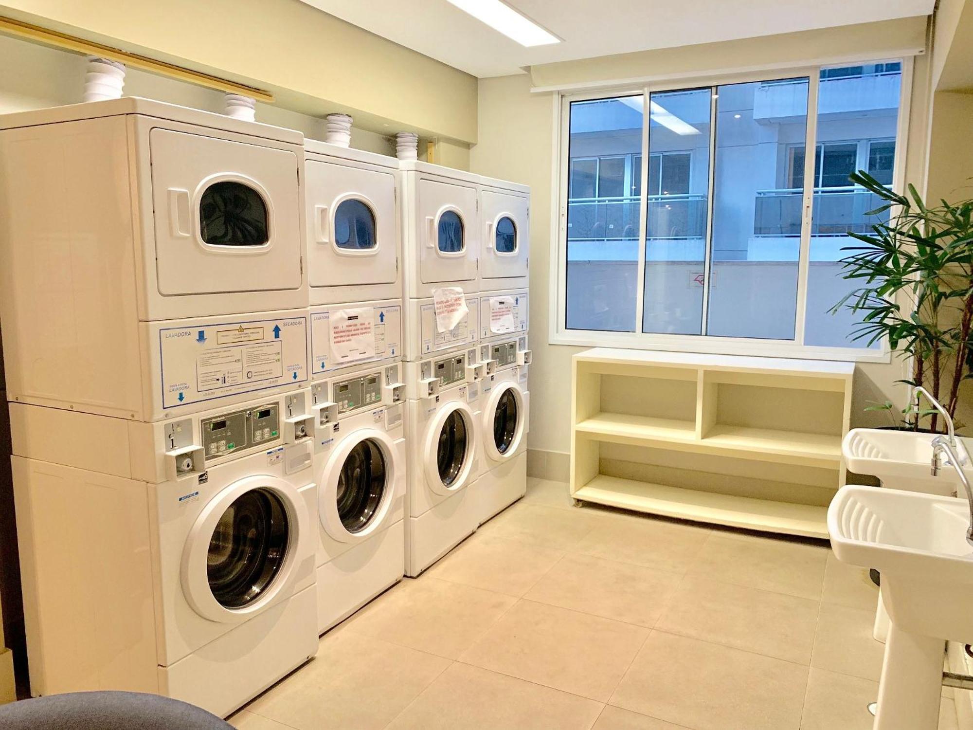 Apartment Bc75 | Novo Bhaus Bela Cintra | Shopping Mall