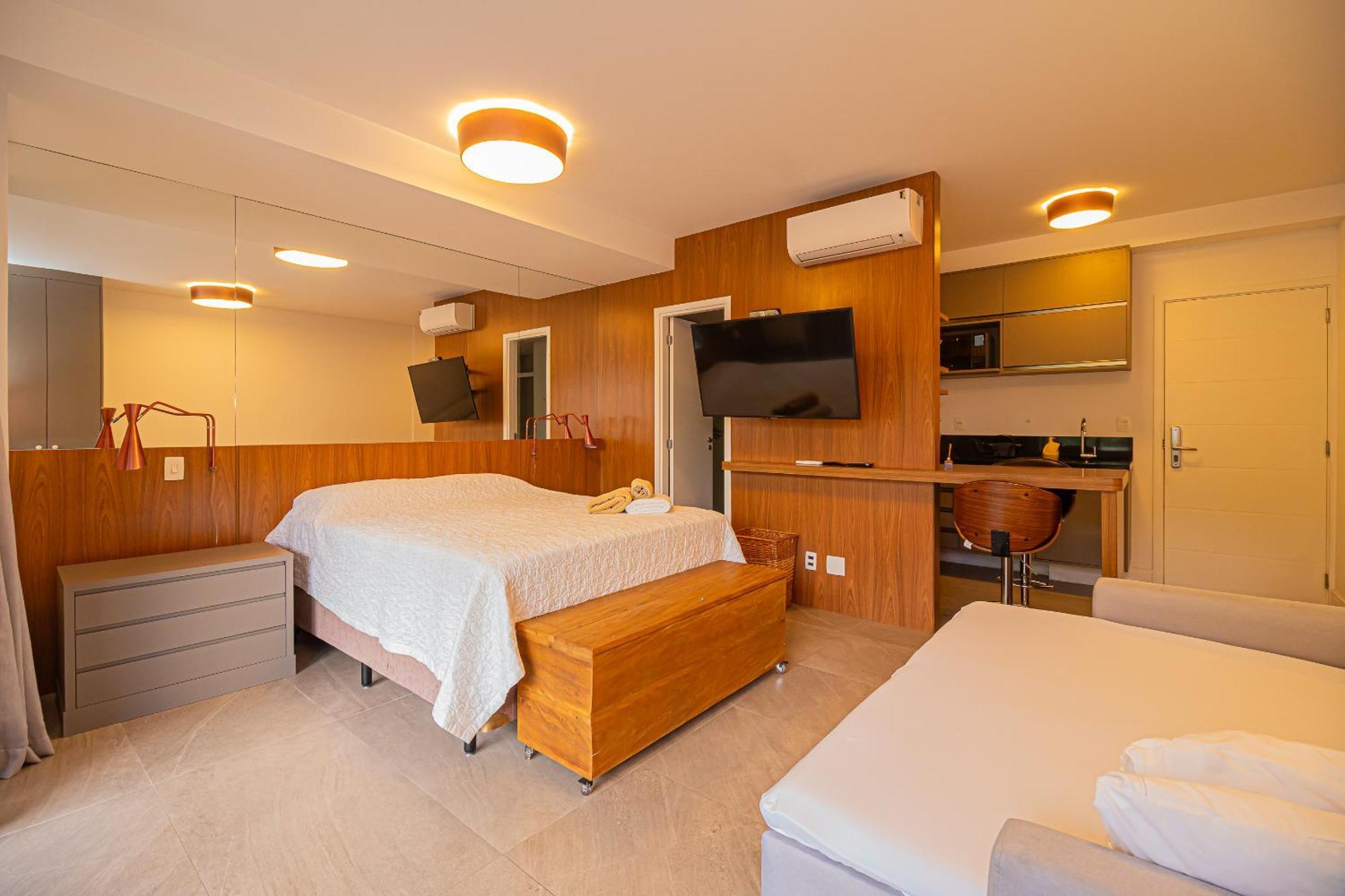 Apartment Wood Brooklin - Hospede-Se No Habitarte, O Predio Dos Famosos - Piscina, Vaga E Pets