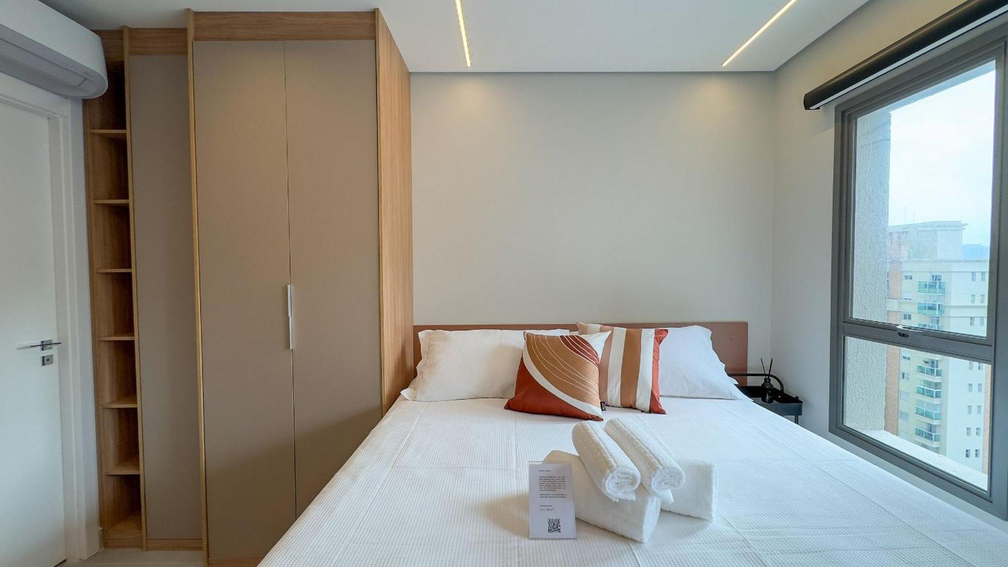 Lindo Proximo Metro E Shopping Ibirapuera Apartamento