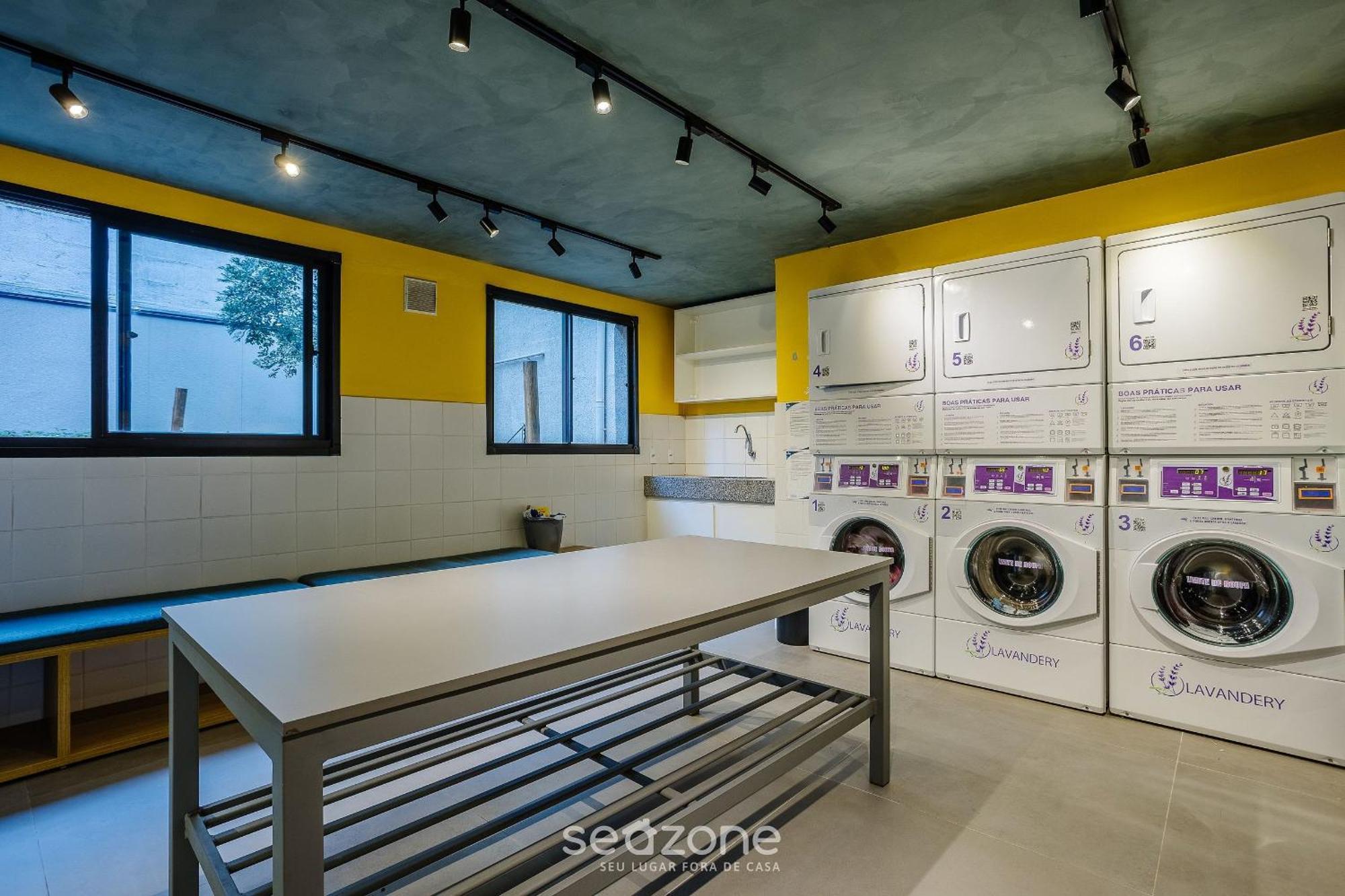 Completa Com Piscina, Proximo Ao Metro E A Praca Da Se - Aps