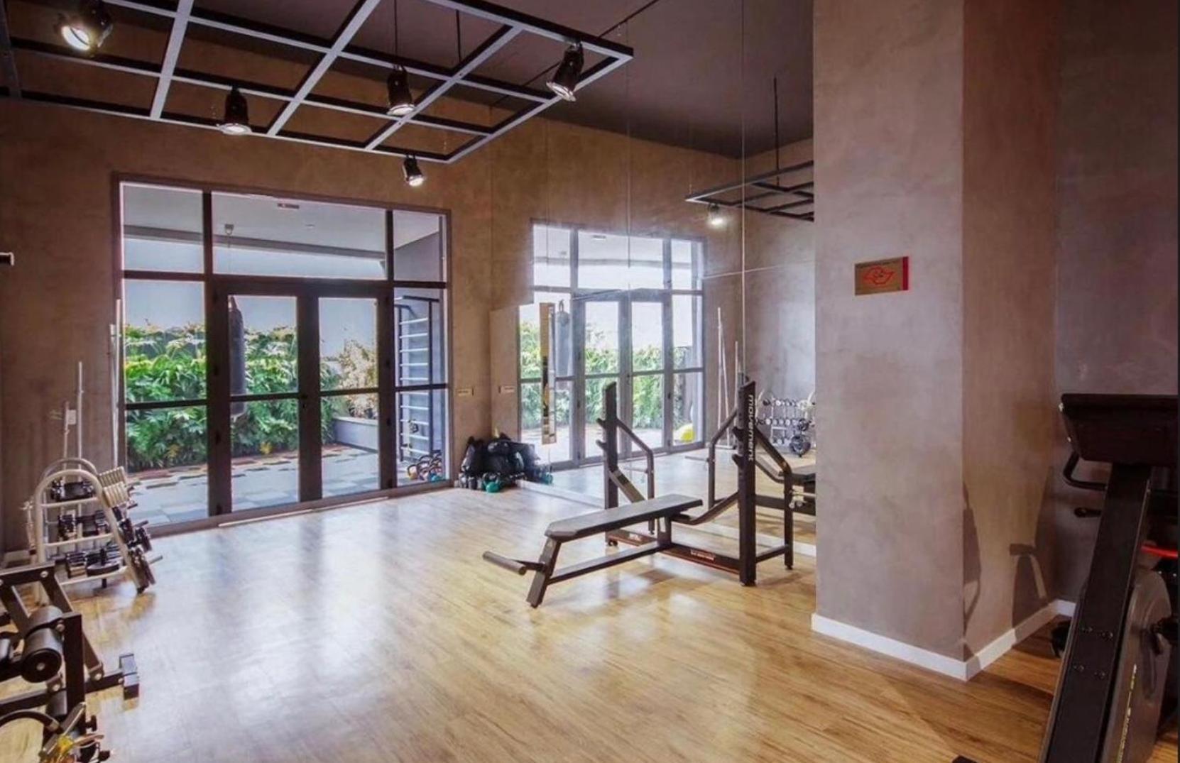 Metro Madalena, Vaga De Garagem, Piscina Climatizada * São Paulo