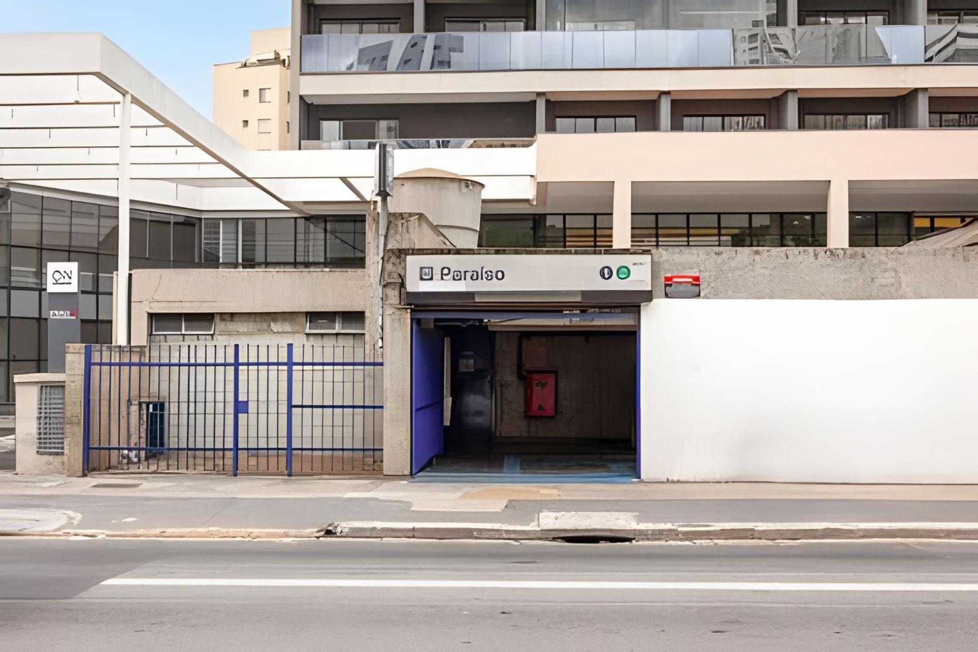 Easy Star - Ao Lado Metro Paraiso 2 - Pz03i *