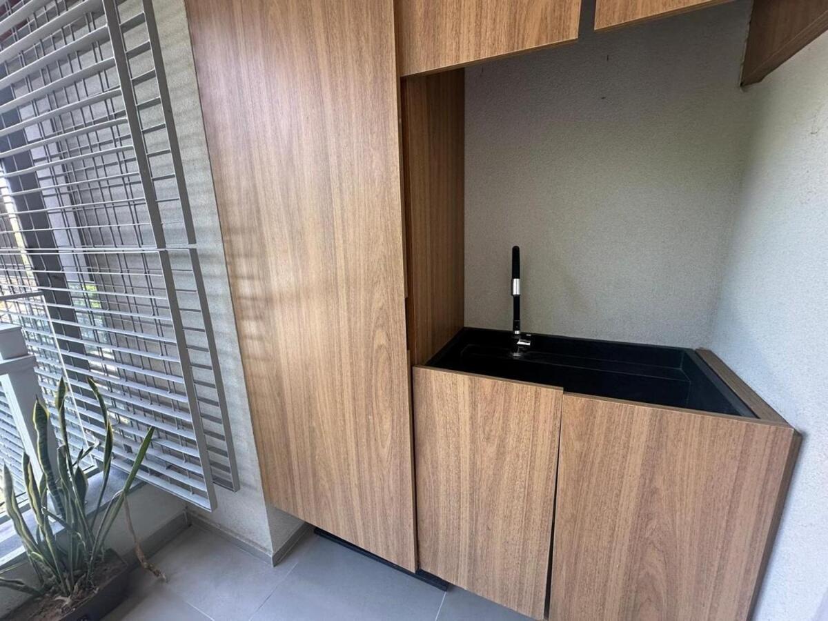 With 01 Bedroom And Air Conditioning! Sao Paulo