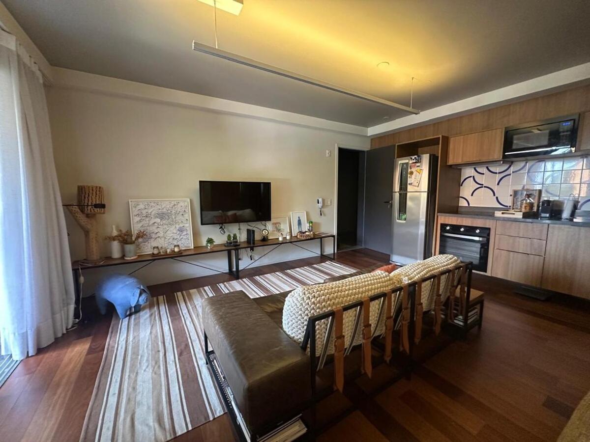 Apartment With 01 Bedroom And Air Conditioning!