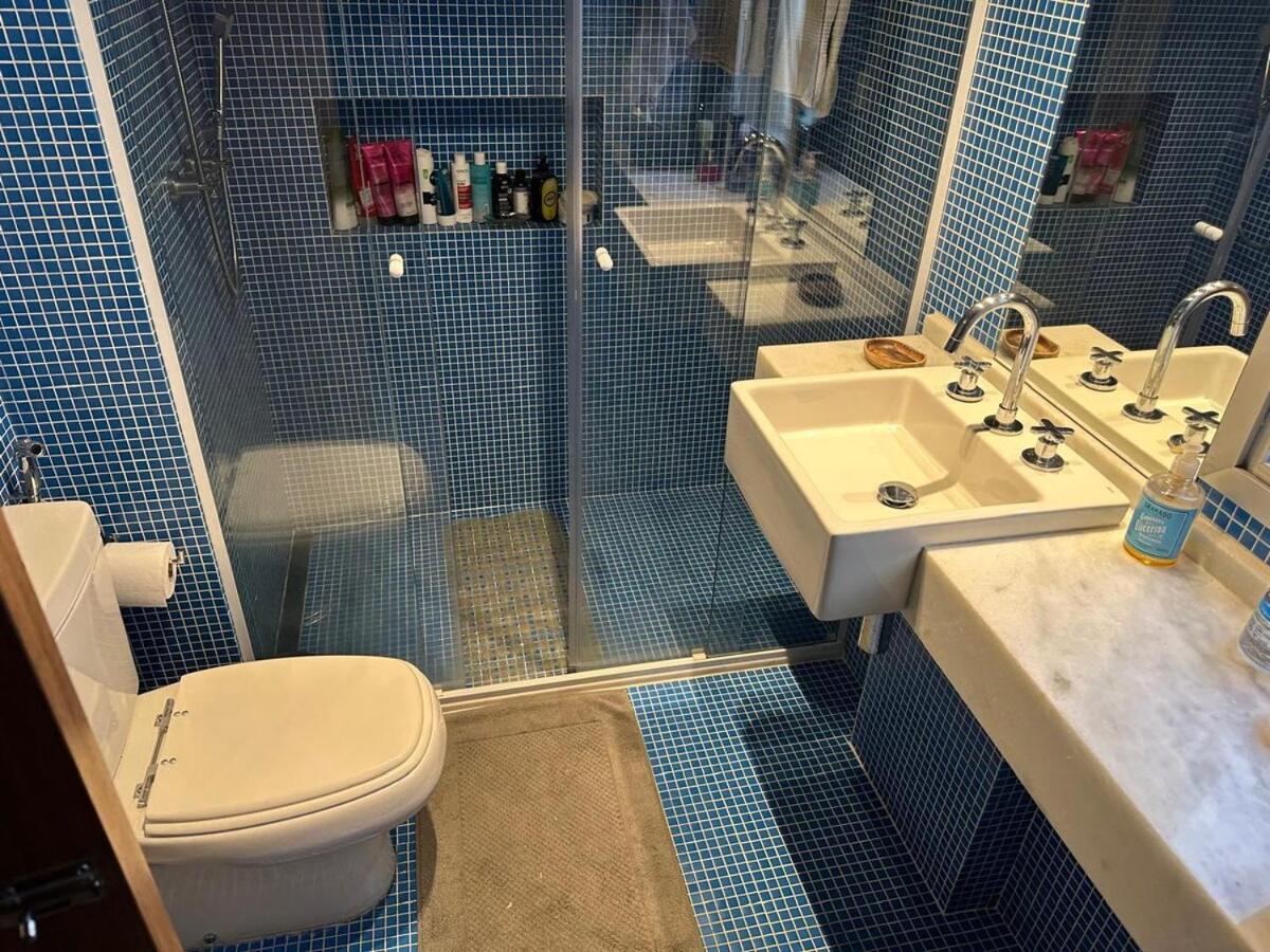With 01 Bedroom And Air Conditioning! *