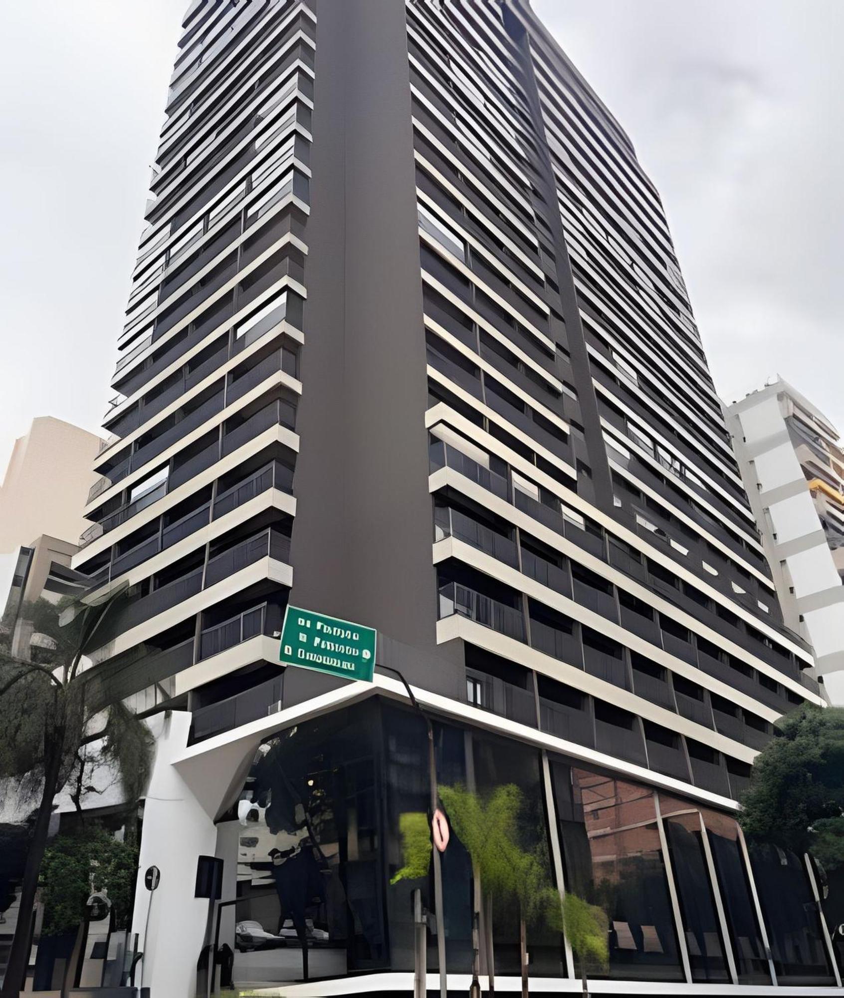 Incrivel Ao Lado Do Hospital Sirio Libanes * São Paulo