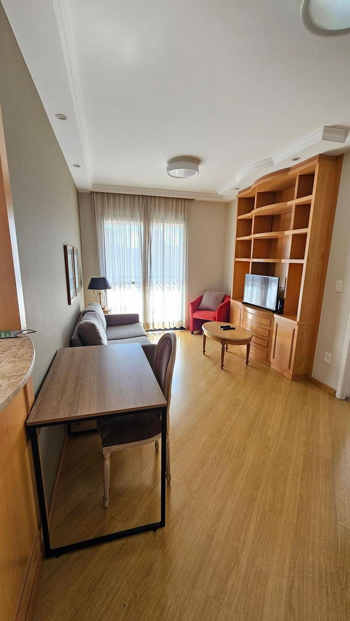Apartamento Flat Perto Metro/moema São Paulo