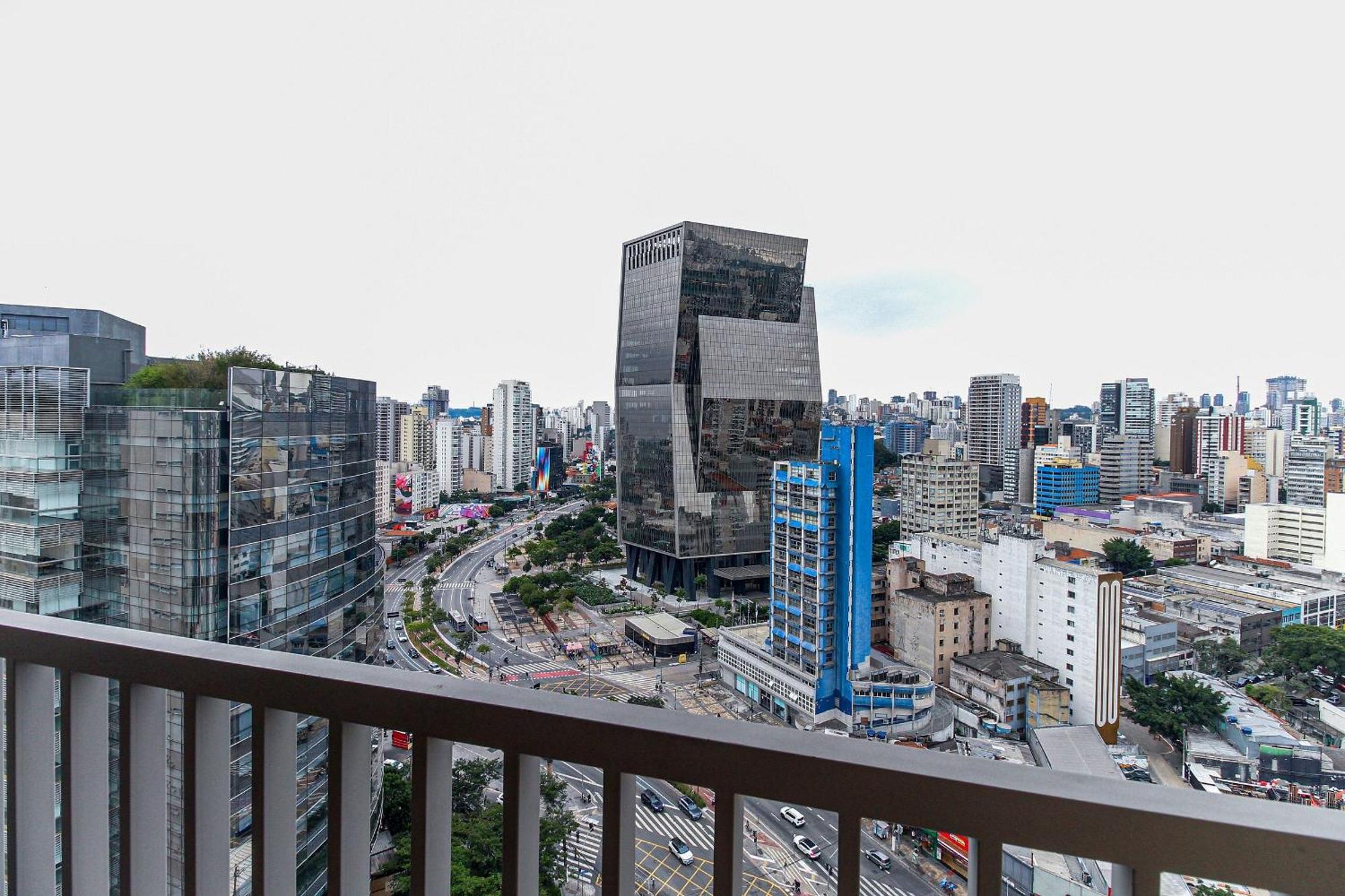 Nfl2101 - Maravilhosa Cobertura Metro Faria Lima