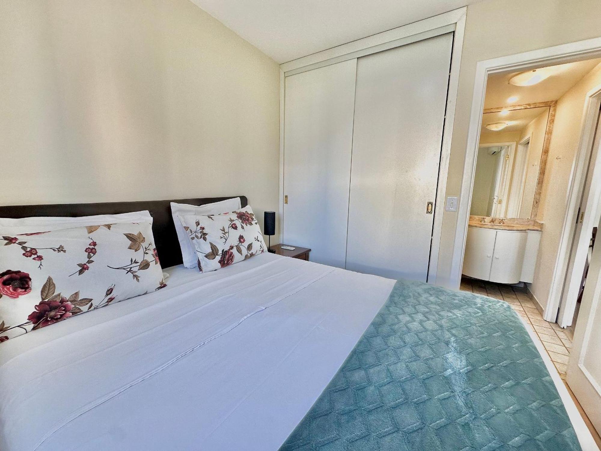 Flat Residencial Moema Garagem Internet Limpeza E Sacada *