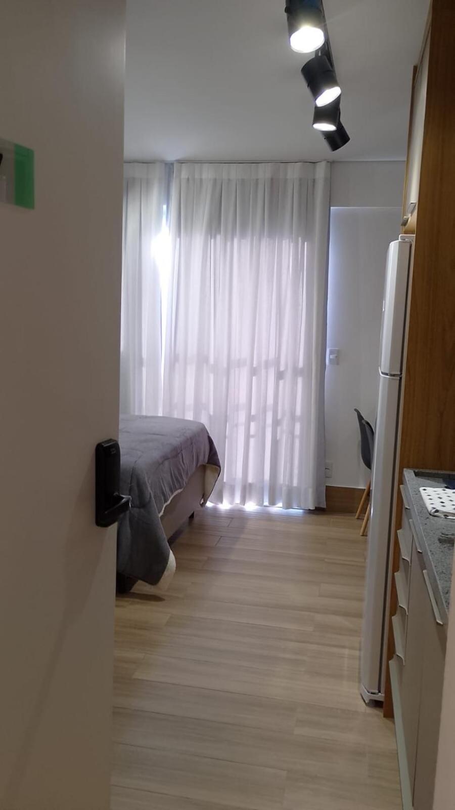 Moderno 50 M Metro Republica Apartment