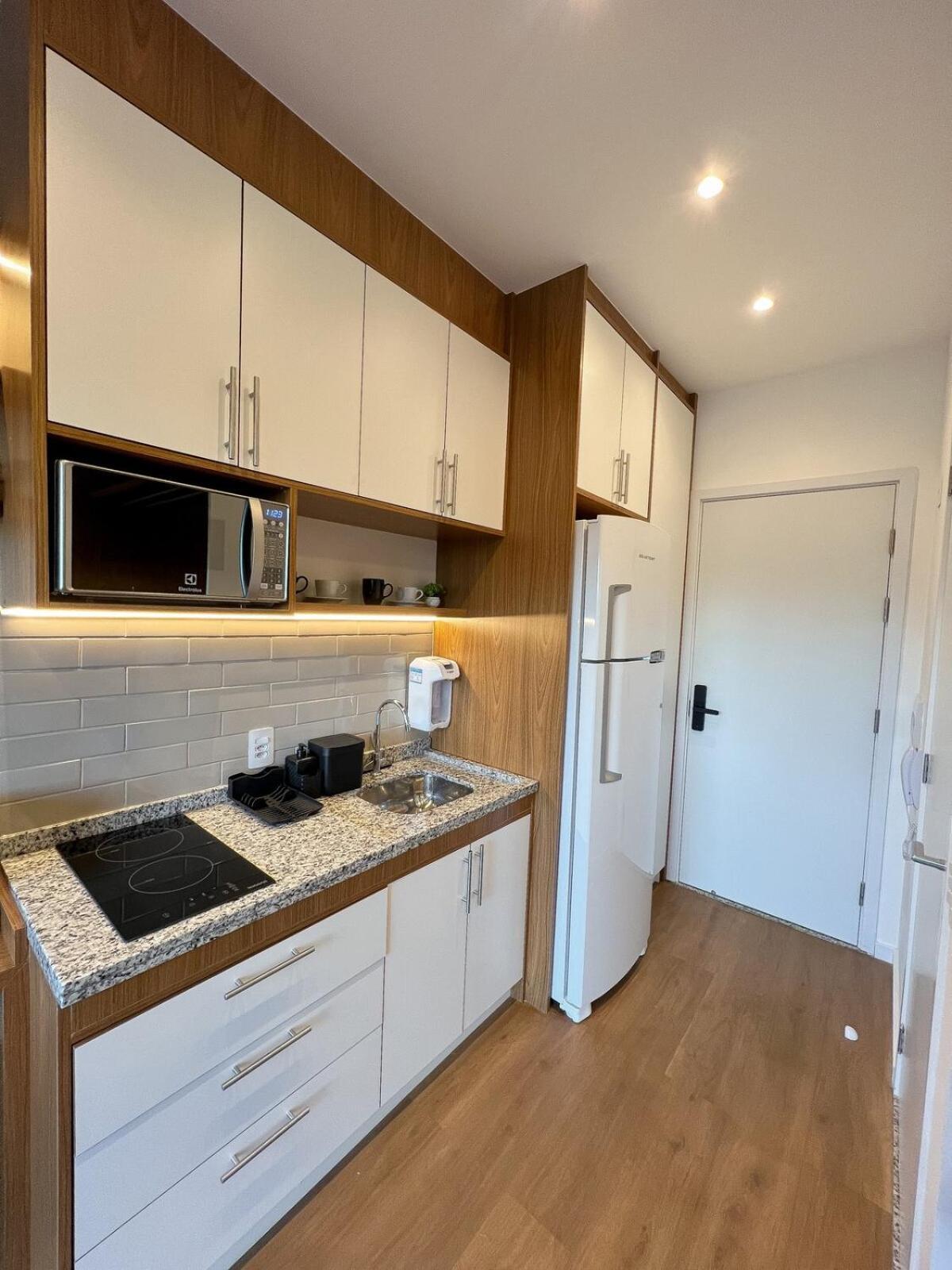 Modern, Equipped Studio, 3 Minutes From The Subway * São Paulo