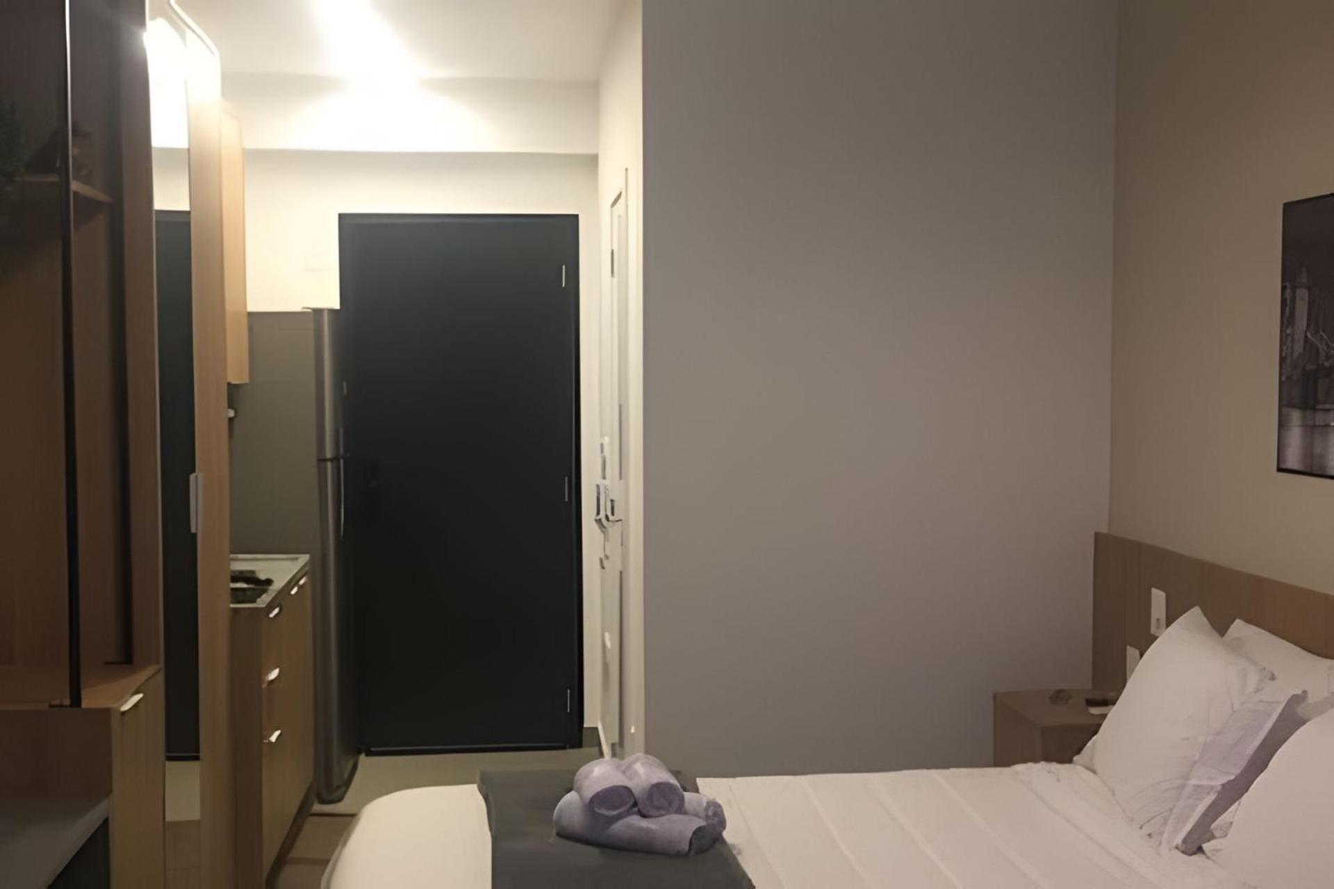 Em Predio Novo E Moderno - Moema Apartamento *