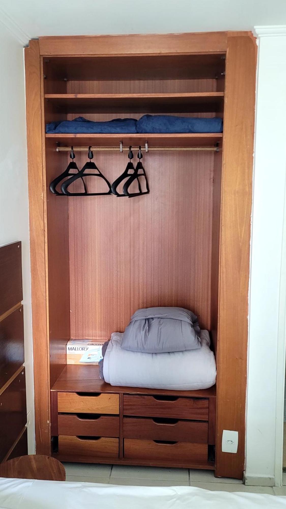 Liberdade, Prox Metro E Hospitais Apartamento *