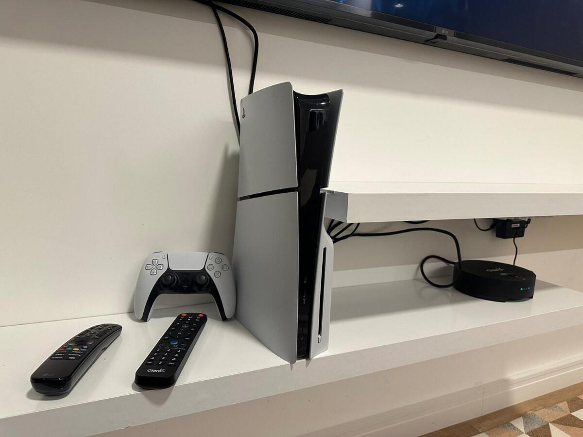 70m, 2wc, Ar, Churrasqueira, Ps5, Vaga E Metro Apartamento São Paulo