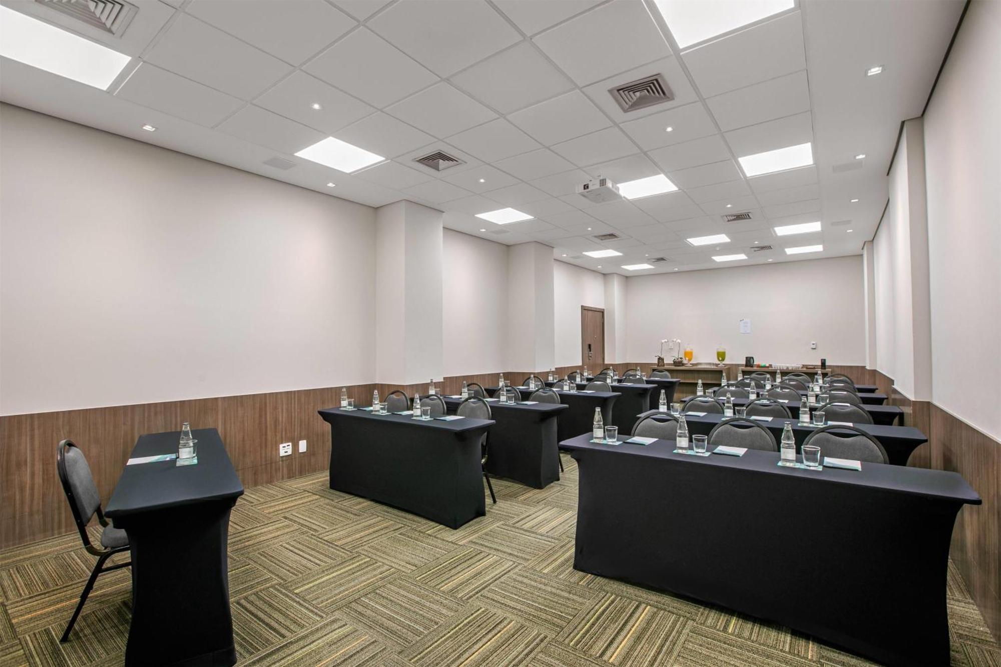 Melia Ibirapuera Hotel 4*