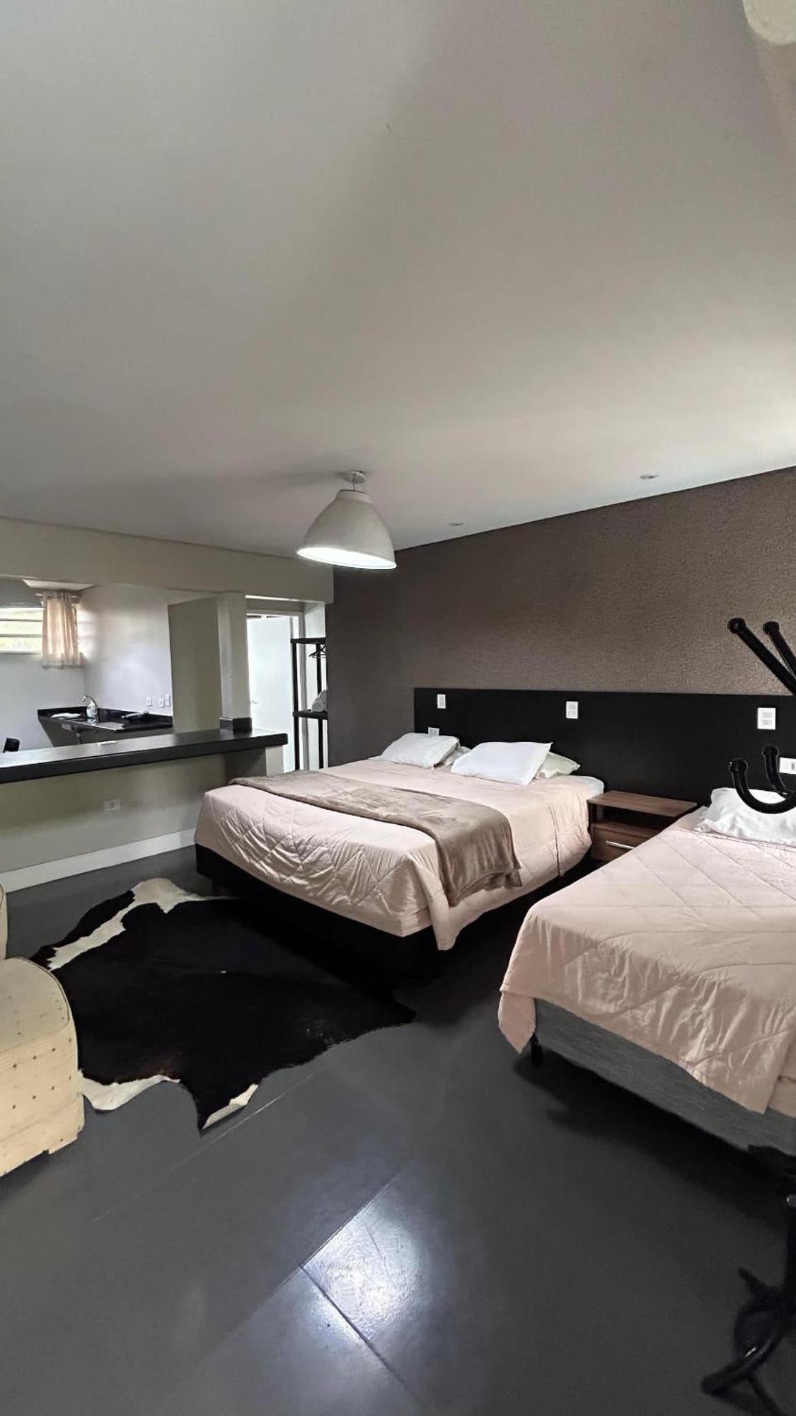 Apartment Add Jockey *