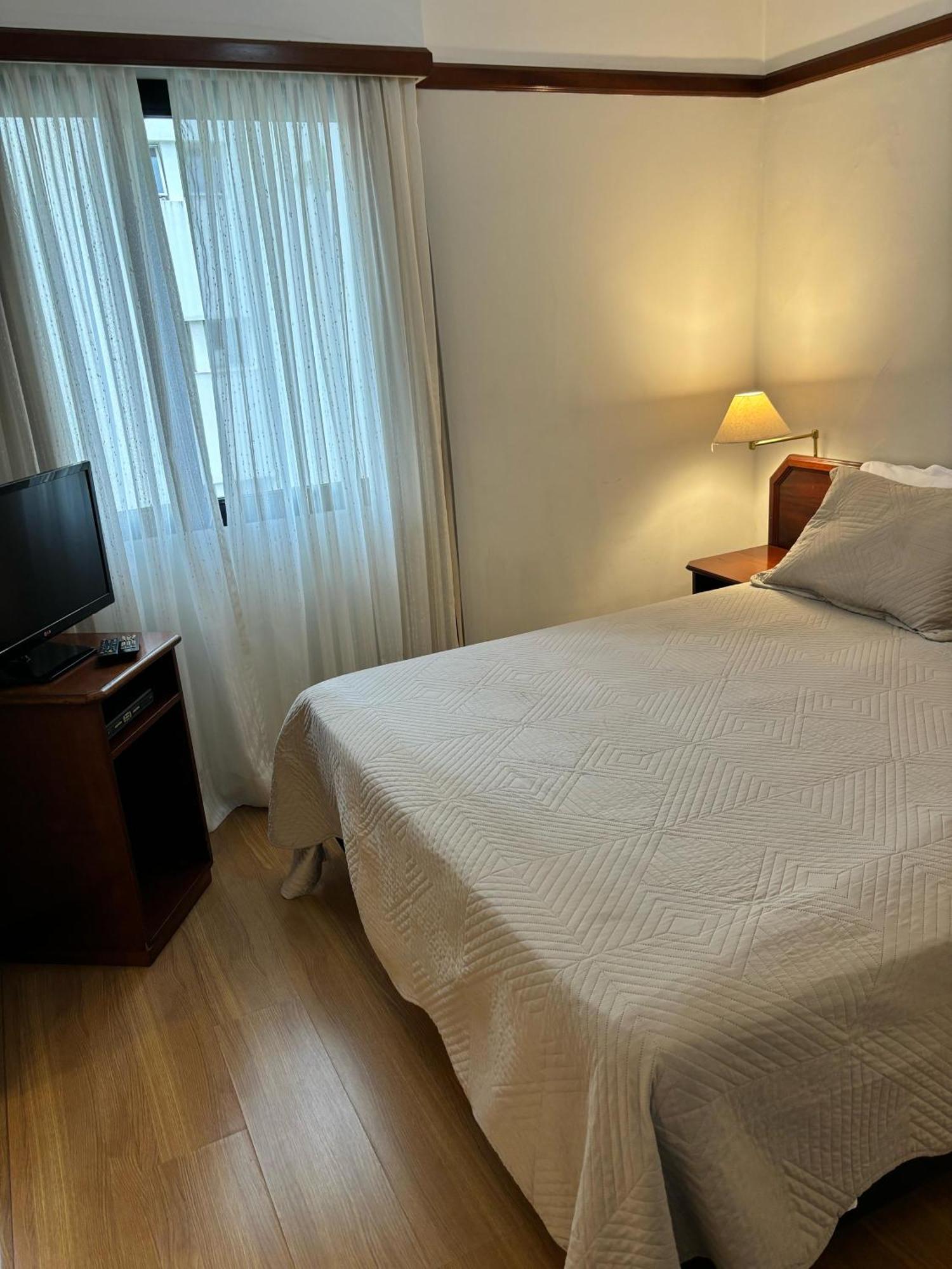 Flat Ninet Al Lorena Paulista Jardins Garagem 1203 Hotel São Paulo