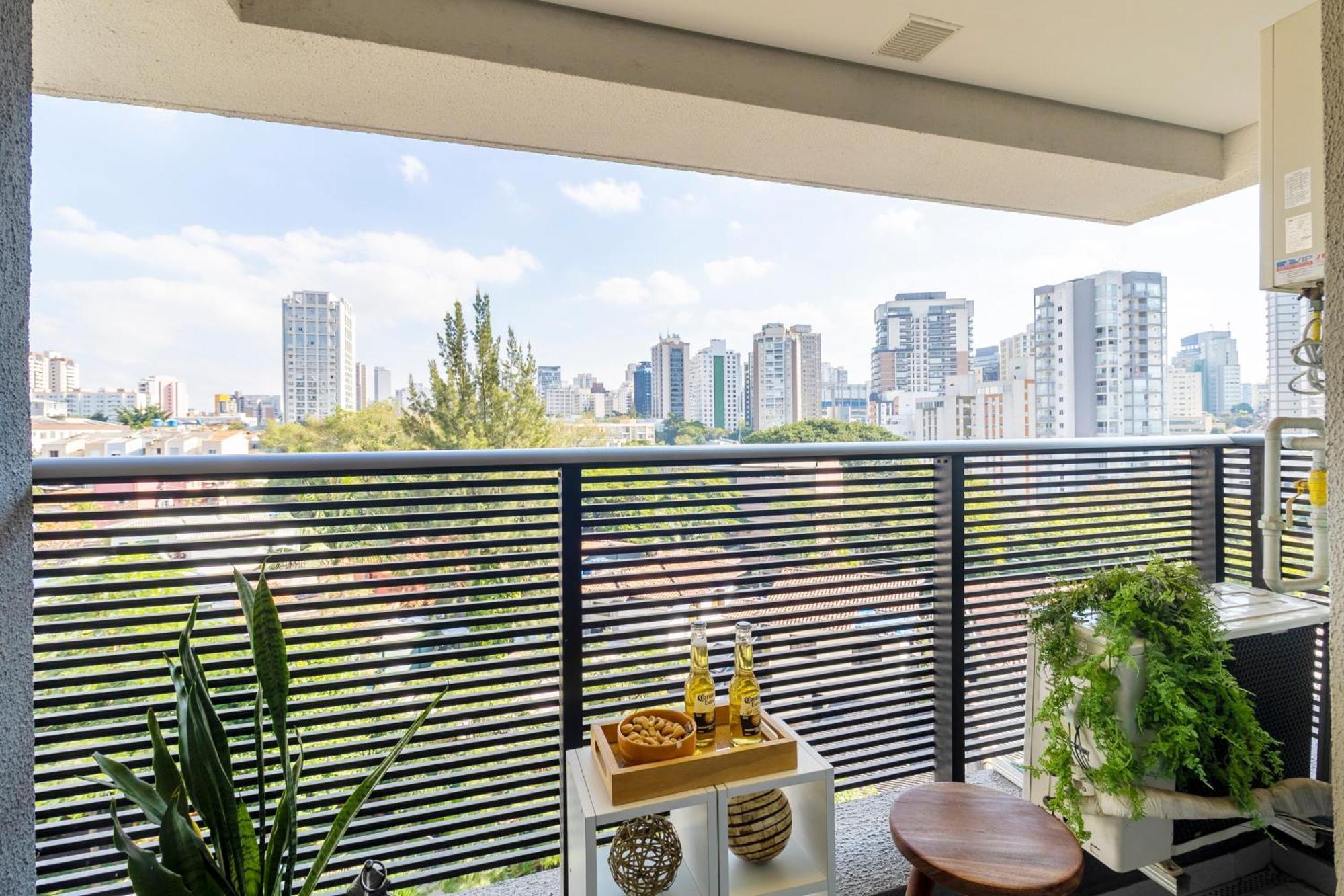 Mariana,perto Do Metro C/ Ac|brazilian Corner Apartamento