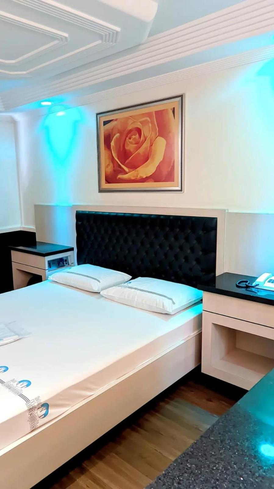 Metropolis Centro (adults Only)