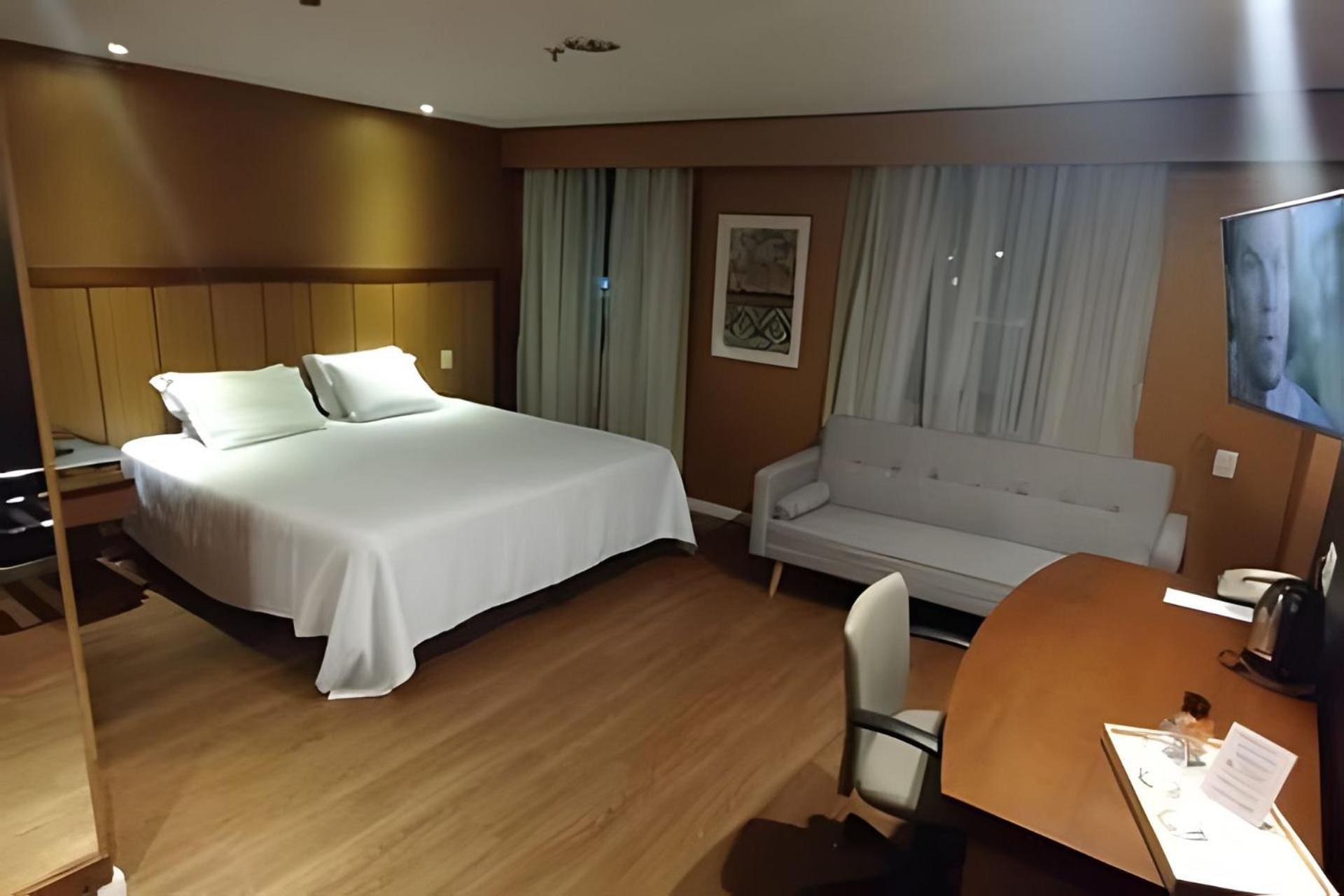 Flat Ibirapuera Moema Apto 127a 4*