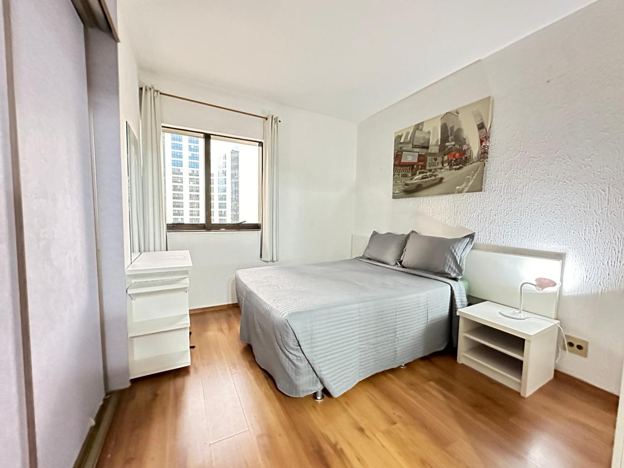 Qi Intelligent Ibirapuera Apartment