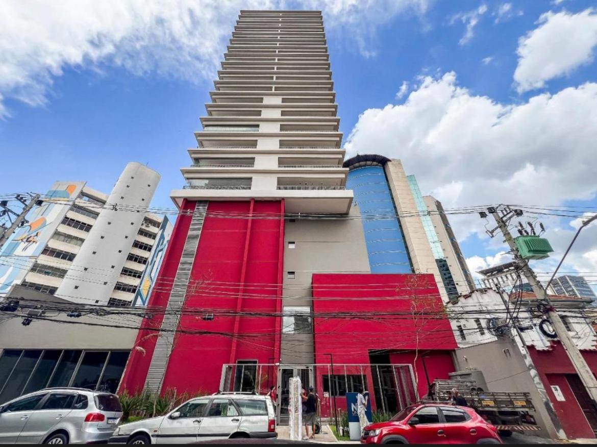 In Faria Lima- Confortavel E Elegante No Ponto Da Faria Lima Apartment
