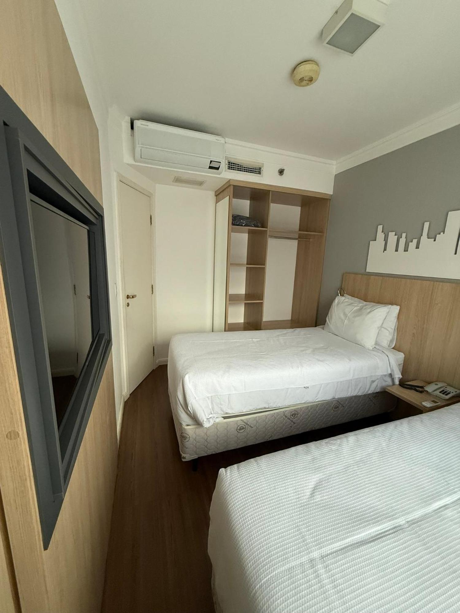 Hotel Dream Flat Pinheiros 4*