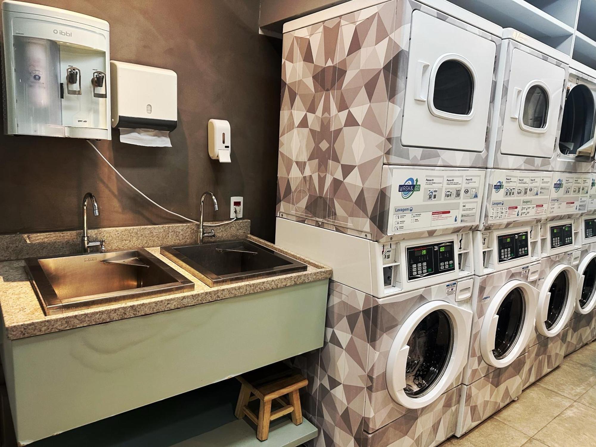 Apartamento Metro Madalena, Vaga De Garagem, Piscina Climatizada *