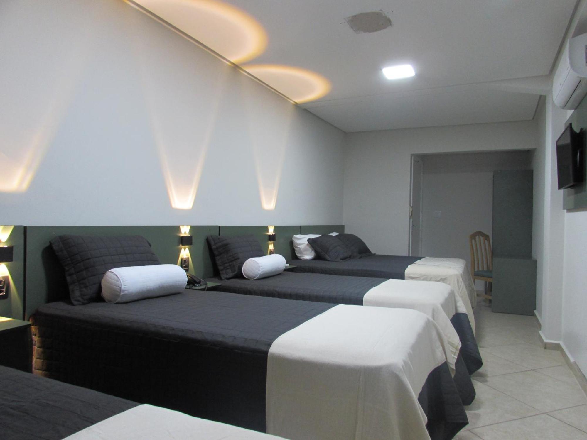 Hotel Paramount- Proximo A 25 De Marco Bras Bom Retiro E Expo Center Norte 