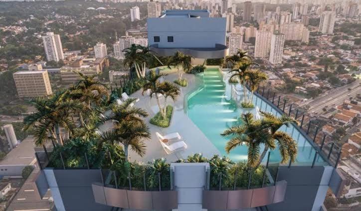 Vista 32 - Com Rooftop Apartment *
