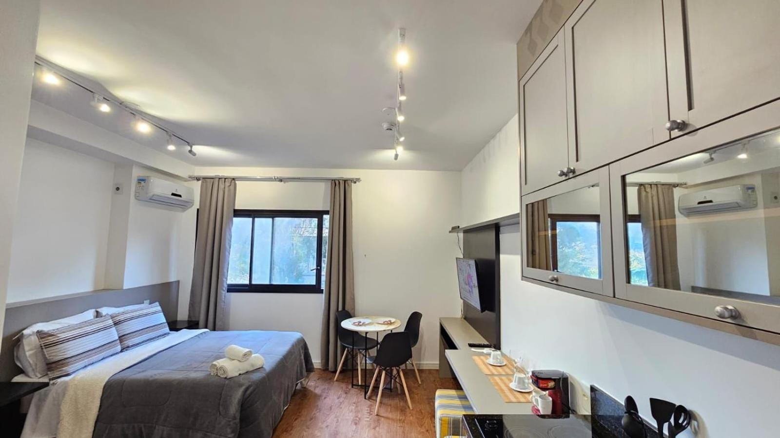 Apartamento Decorado A Uma Quadra Do Shoping Ibirapuera *