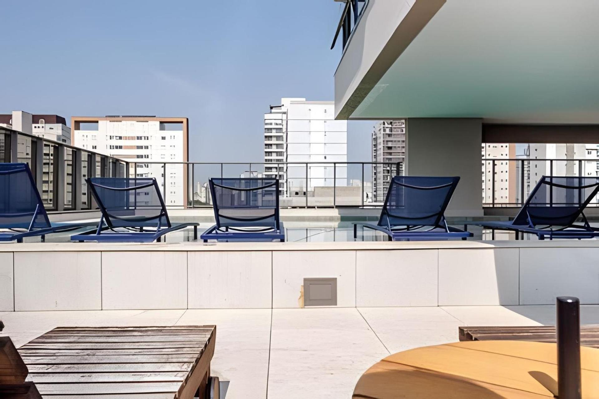 705 Lux Allianz Park Apartment *