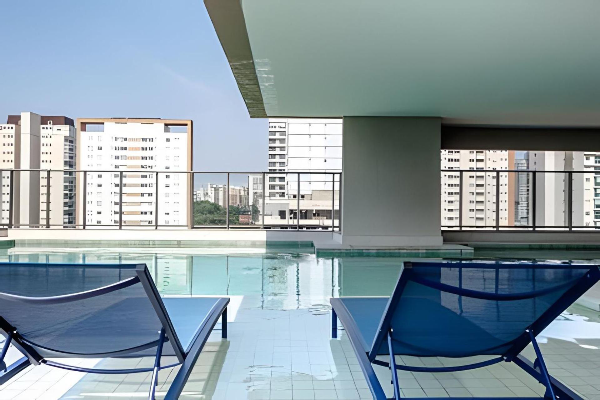 705 Lux Allianz Park Apartment *