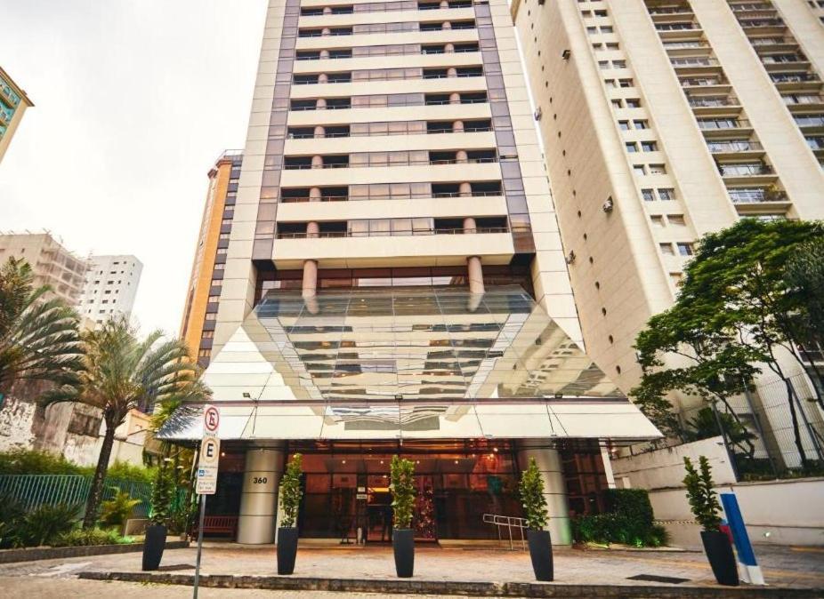 Aparthotel Flat Com Varanda Em No Bairro Jardins